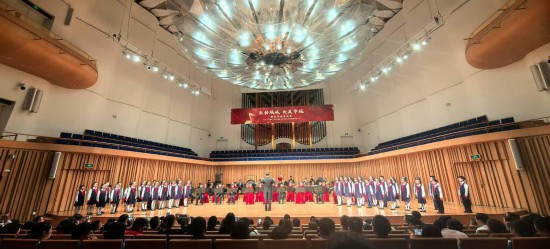 重慶大學(xué)城樹人小學(xué)校管樂(lè)團(tuán)參加比賽。
